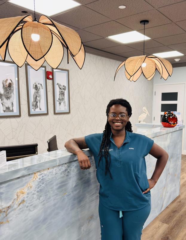 Ashley , Receptionist Ashley , Receptionist